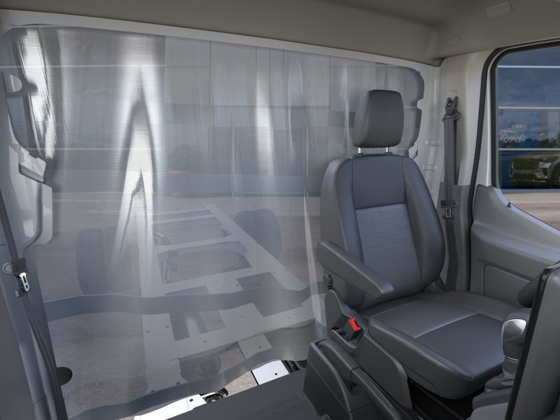 New 2026 Oxford White Ford Cutaway image 10
