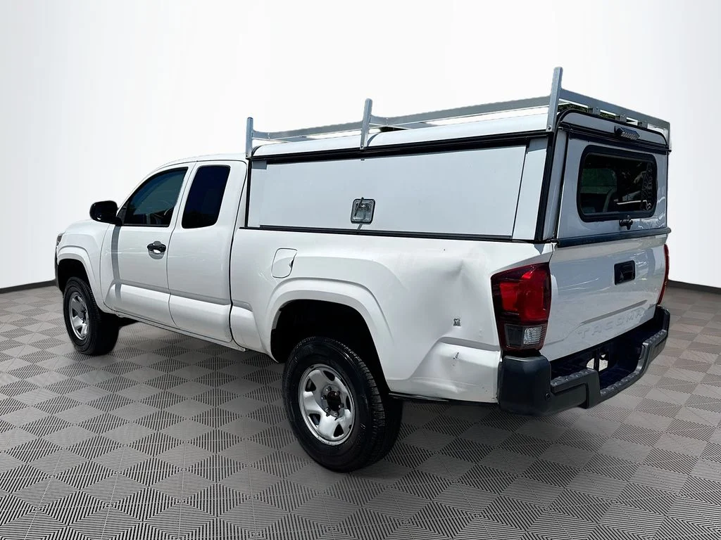 Used 2022 White Toyota SR image 8