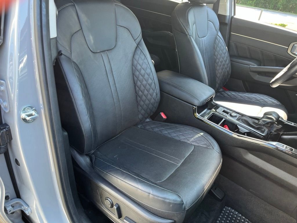 Used 2022 Gray Kia SX-Prestige image 38