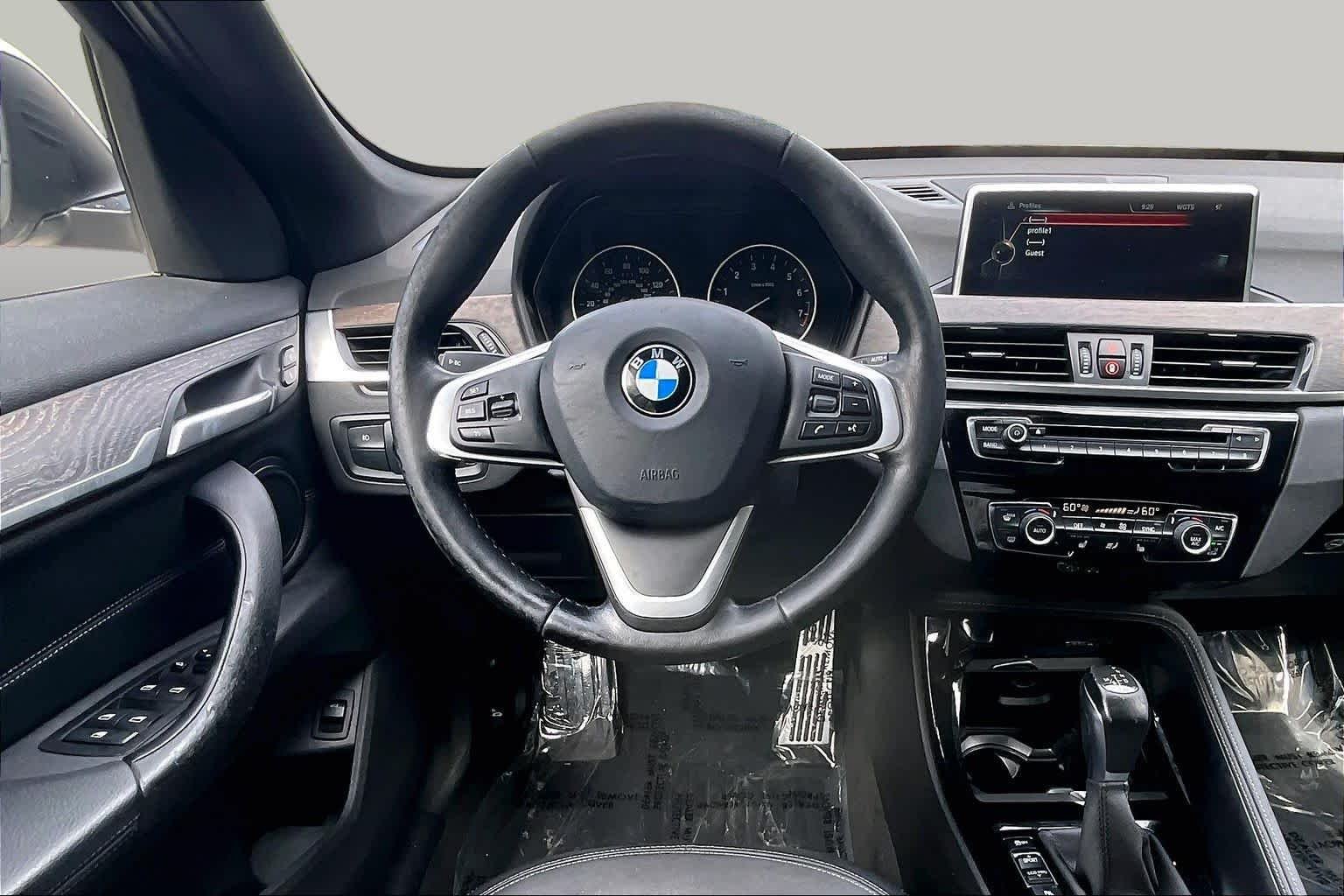Used 2016 Alpine White BMW xDrive28i image 6