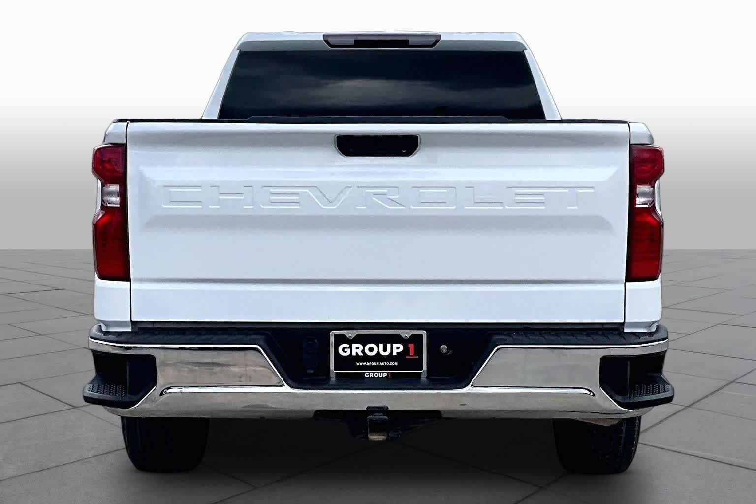 Used 2022 Summit White Chevrolet Work Truck image 5