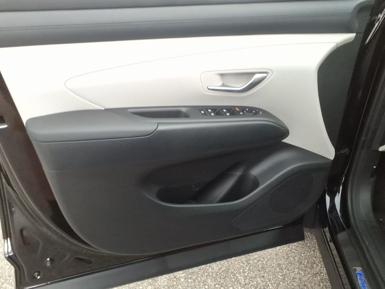 New 2026 Ash Black Hyundai SEL AWD image 23