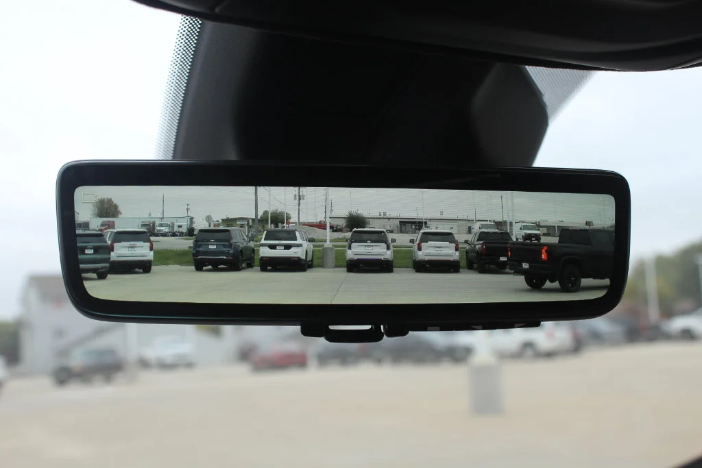 New 2027 Bright White Clear-Coat Paint Jeep Summit image 25