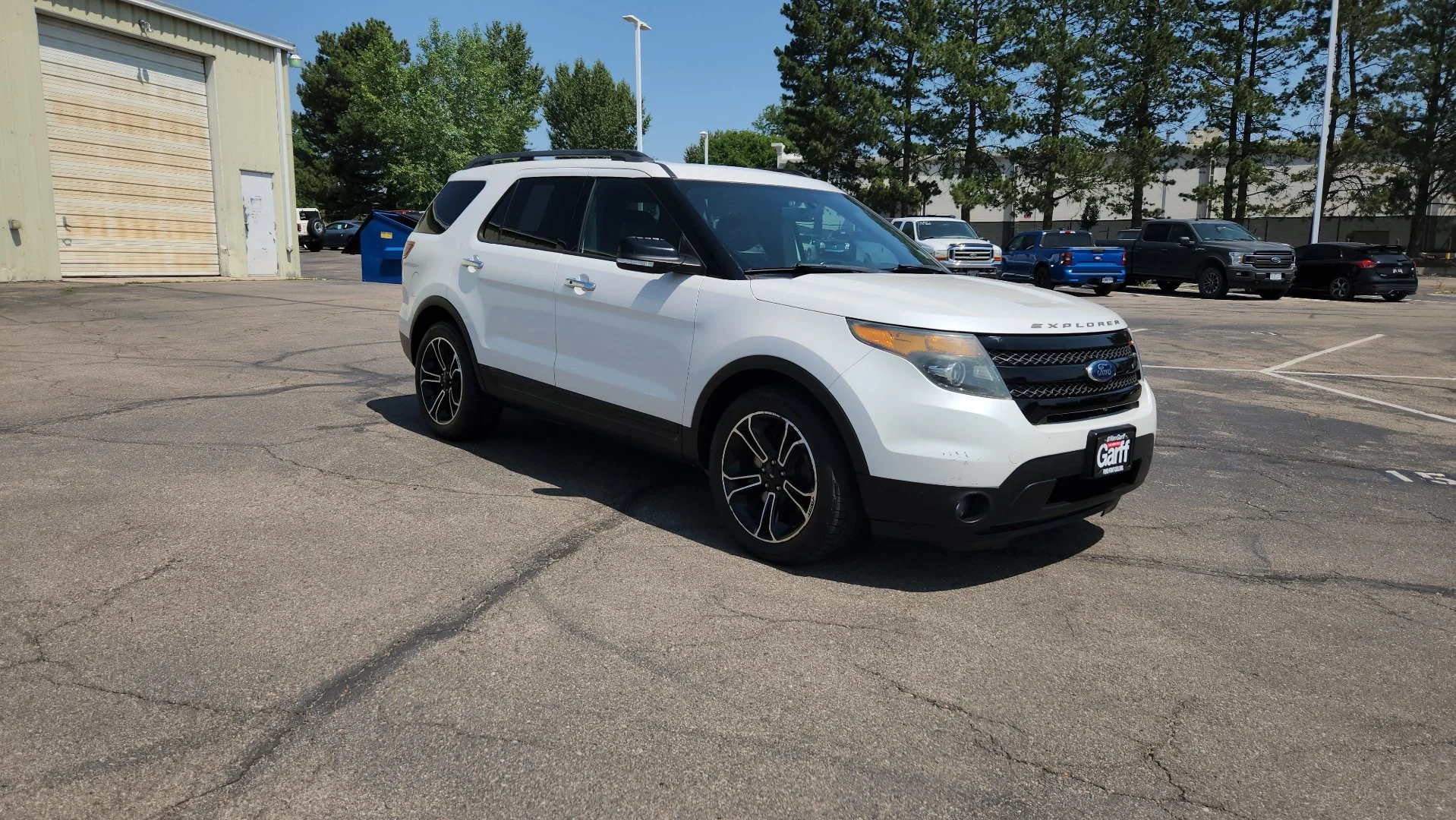 Used 2014 White Platinum Clearcoat Metallic Ford Sport image 12