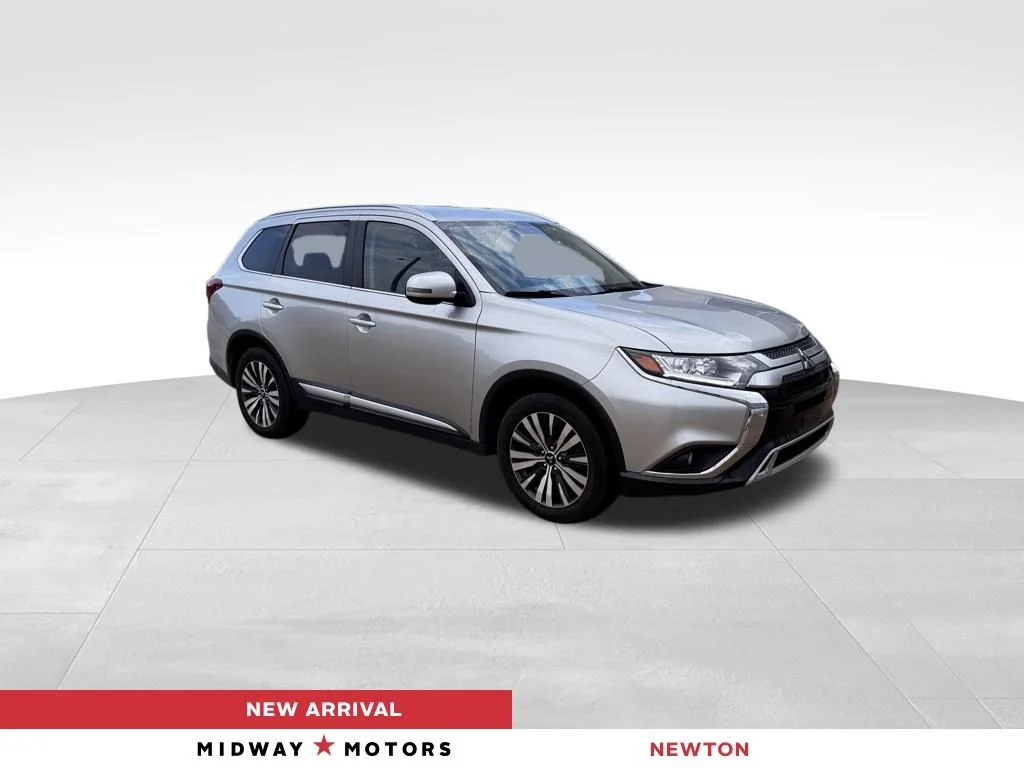 2019 Mitsubishi Outlander SEL S-AWC's photo