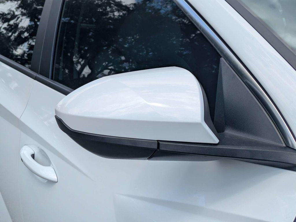 New 2026 White Hyundai Blue image 10