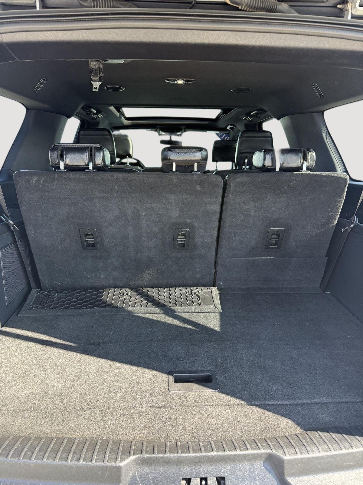 Used 2019 Ingot Silver Ford Limited image 22