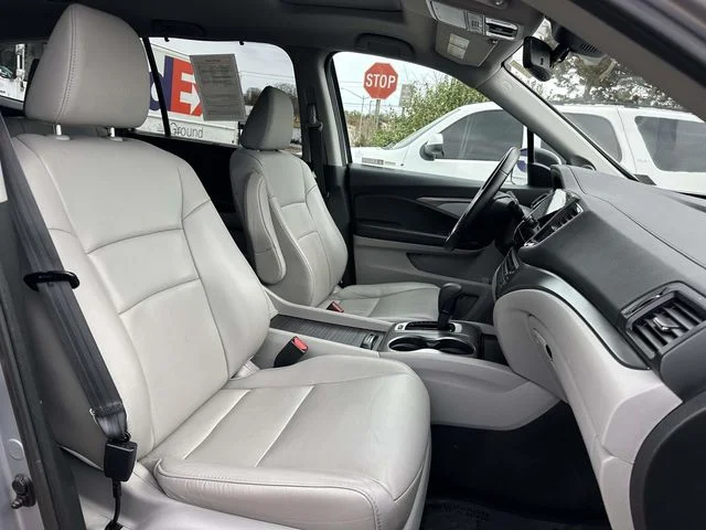 2019 Honda Pilot EX-L - Photo 17