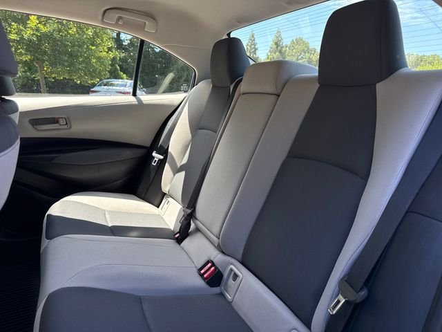 Used 2023  Toyota LE image 20