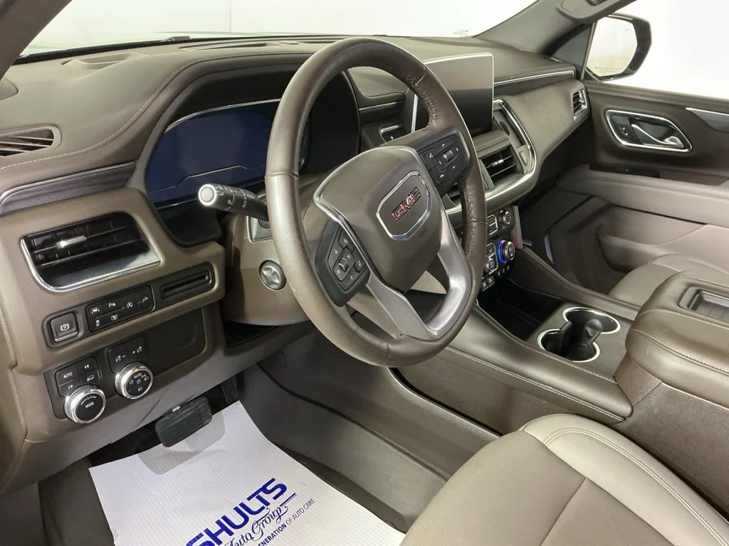 Certified Used 2022 Black GMC SLT image 9