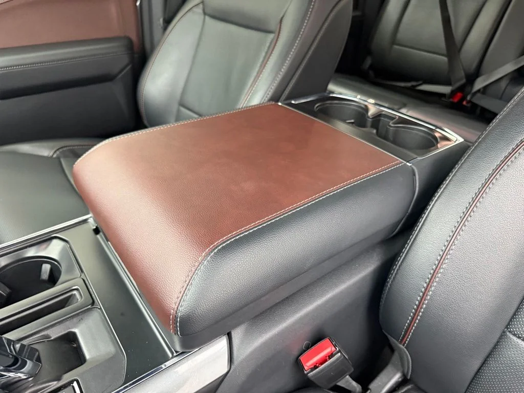 Used 2023 Gray Ford Lariat image 24