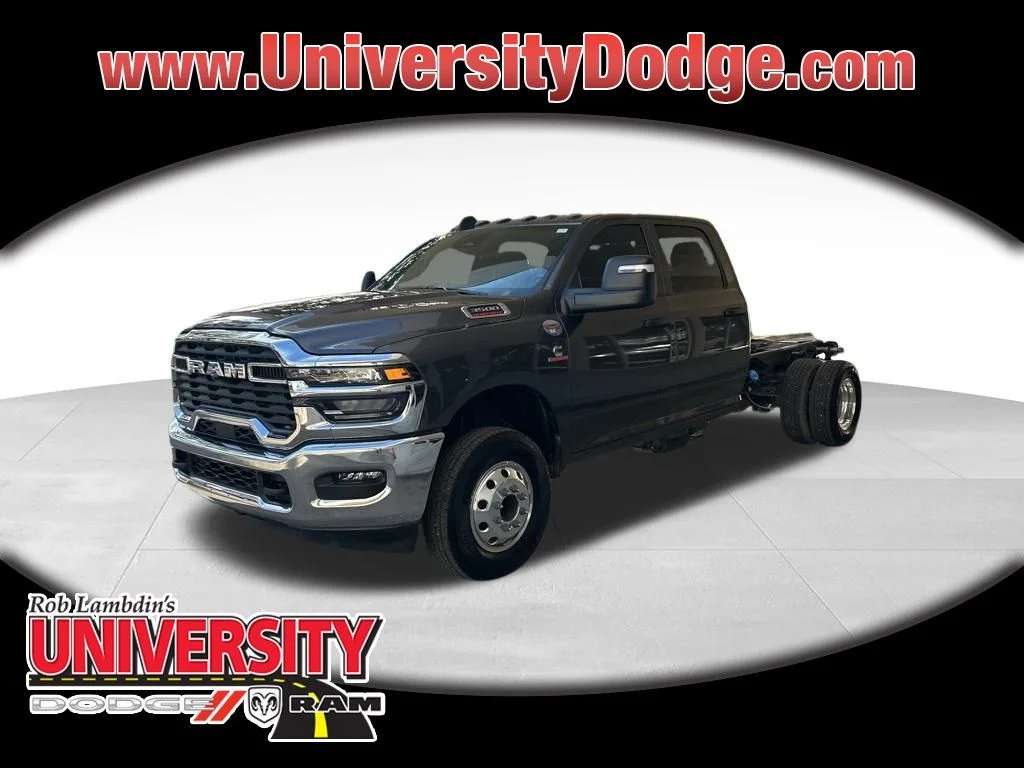 2025 RAM 3500 Tradesman 4X4 Crew Cab's photo