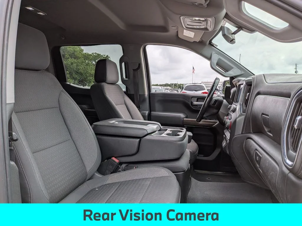 Used 2021 Silver Chevrolet RST image 28