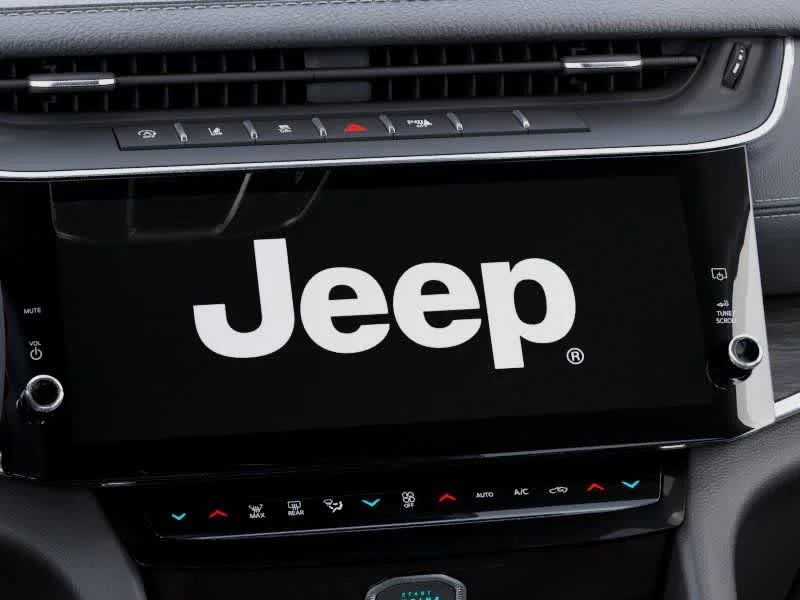 New 2026 Bright White Clear-Coat Exterior Paint Jeep Limited Reserve image 18