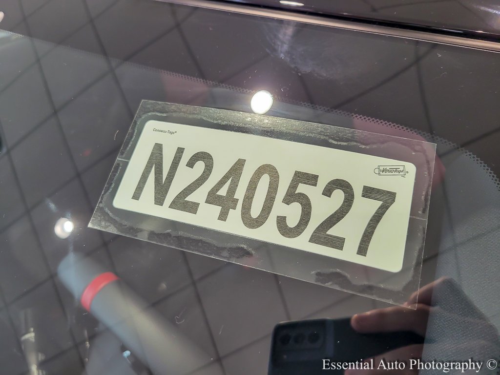 2024 Nissan Z NISMO - Photo 17