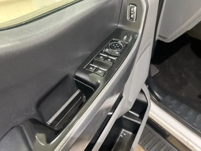 Certified Used 2024 Oxford White Ford XLT image 20