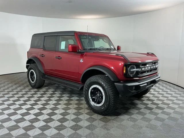 New 2026 Ruby Red Metallic Tinted Clearcoat Ford Outer Banks image 3