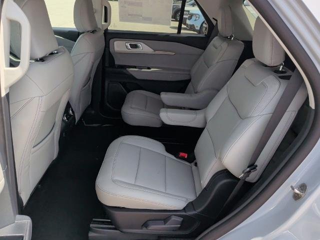 New 2026 Space White Metallic Ford Active image 83
