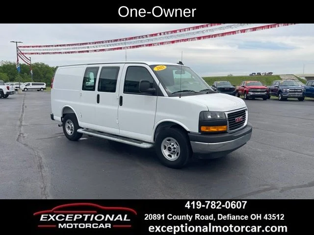 Used 2025 White GMC Work Van image 10