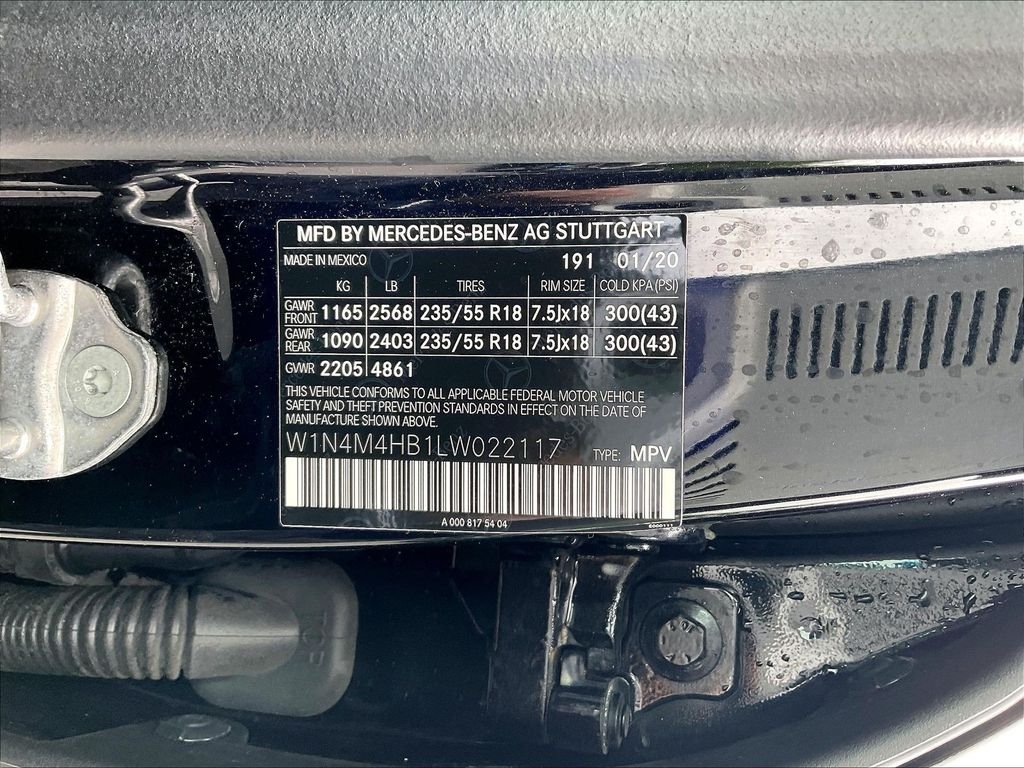 Used 2020 Cosmos Black Metallic Mercedes-Benz GLB 250 image 33