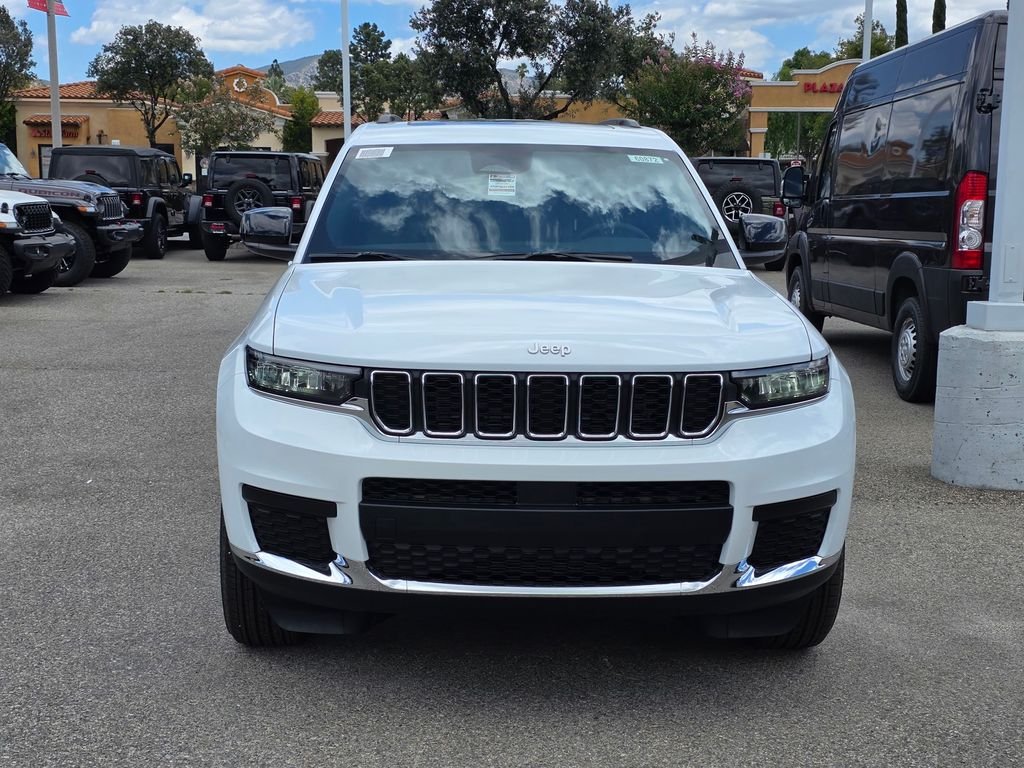 New 2026 Bright White Clear-Coat Exterior Paint Jeep Laredo image 2
