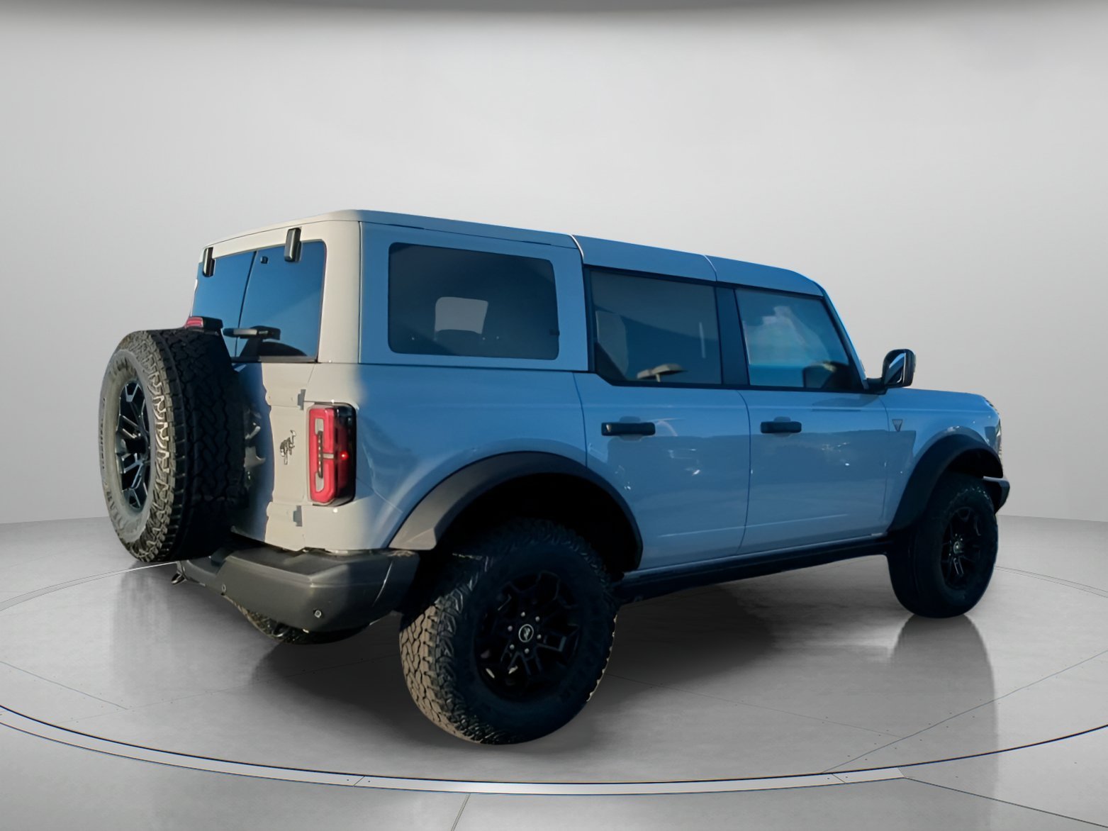 New 2026 Avalanche Gray Ford Badlands® image 25