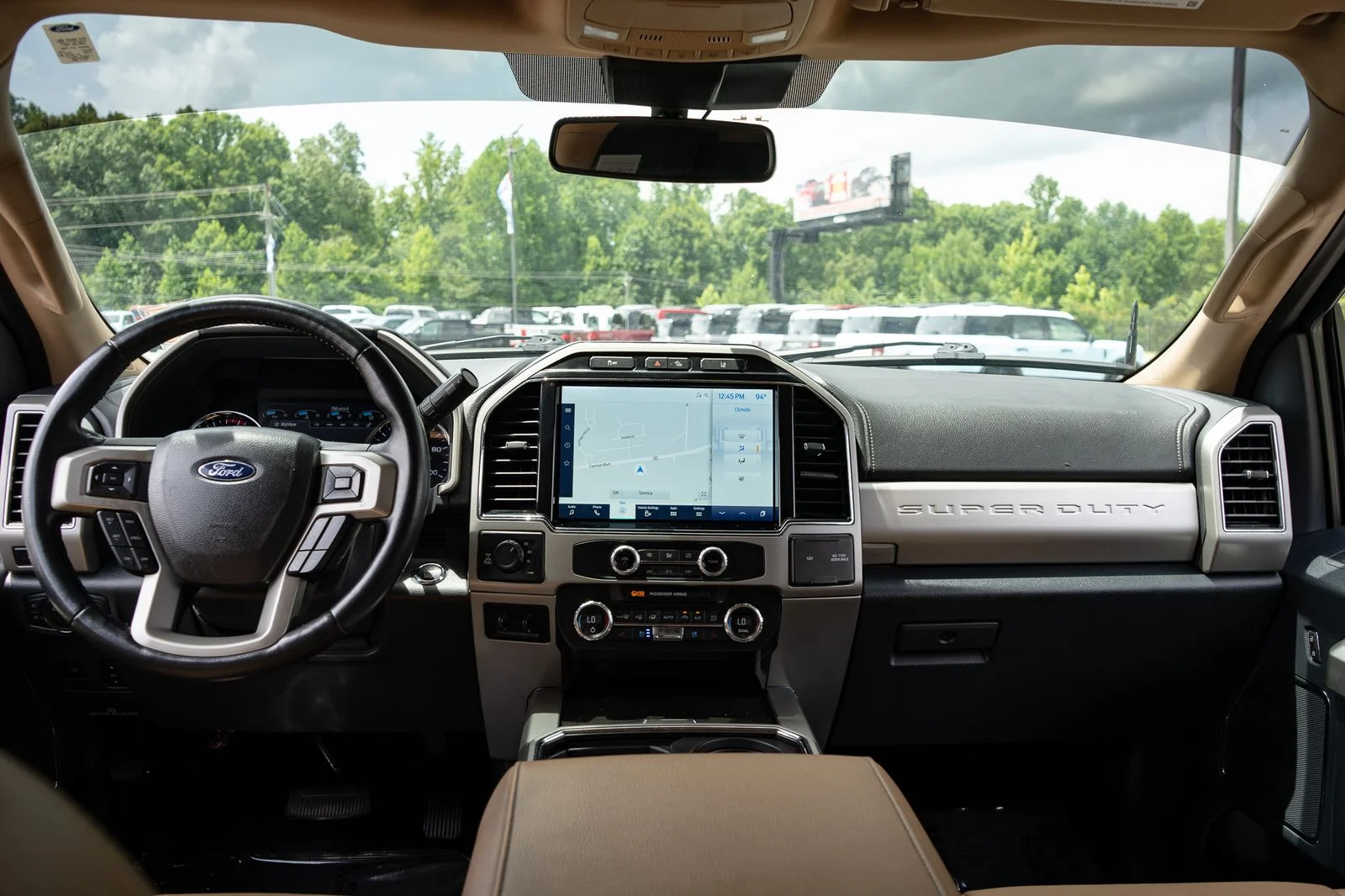 Used 2022 Black Metallic Ford Lariat image 19