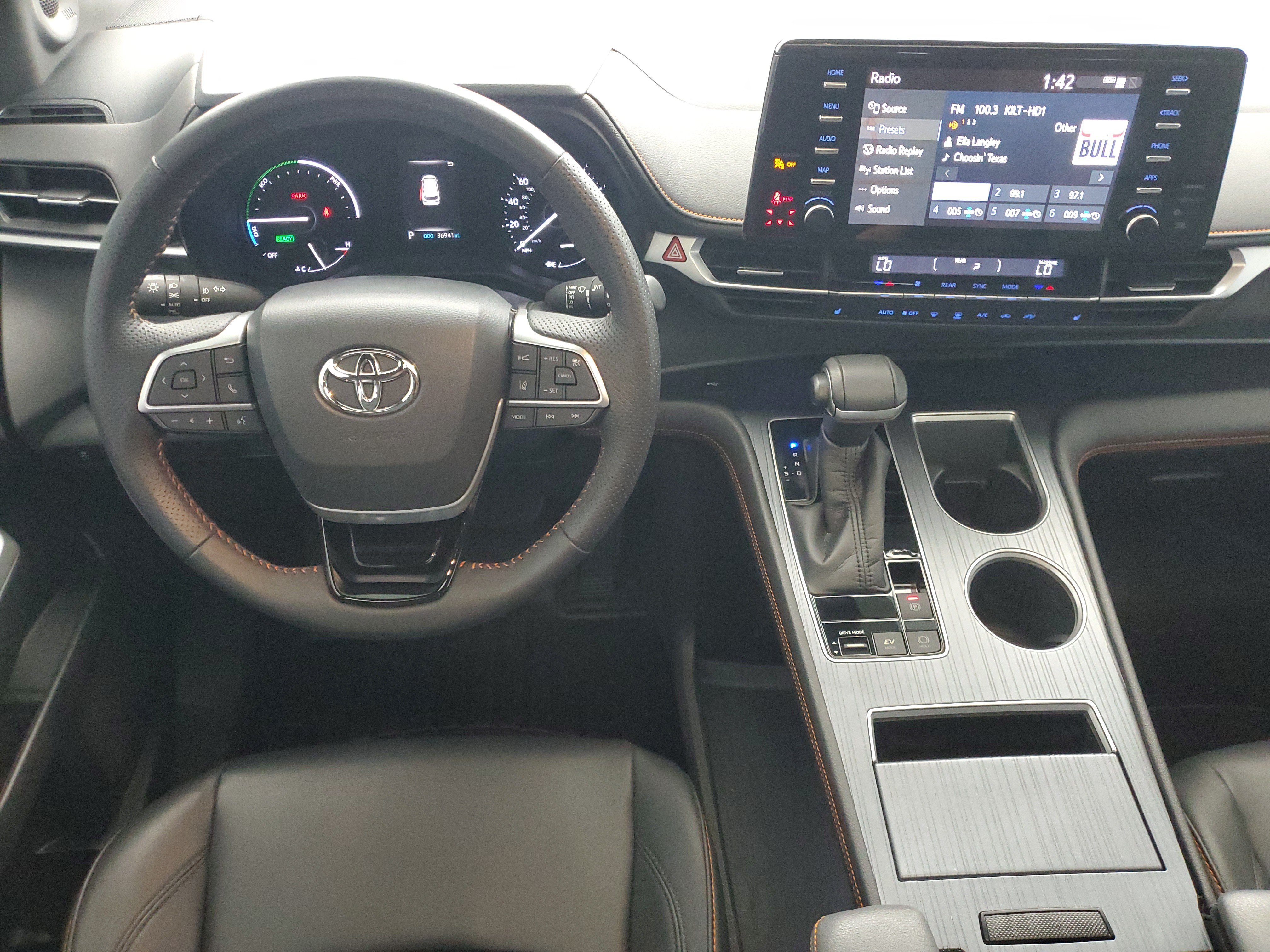 Used 2022 Predawn Gray Mica Toyota XSE image 16