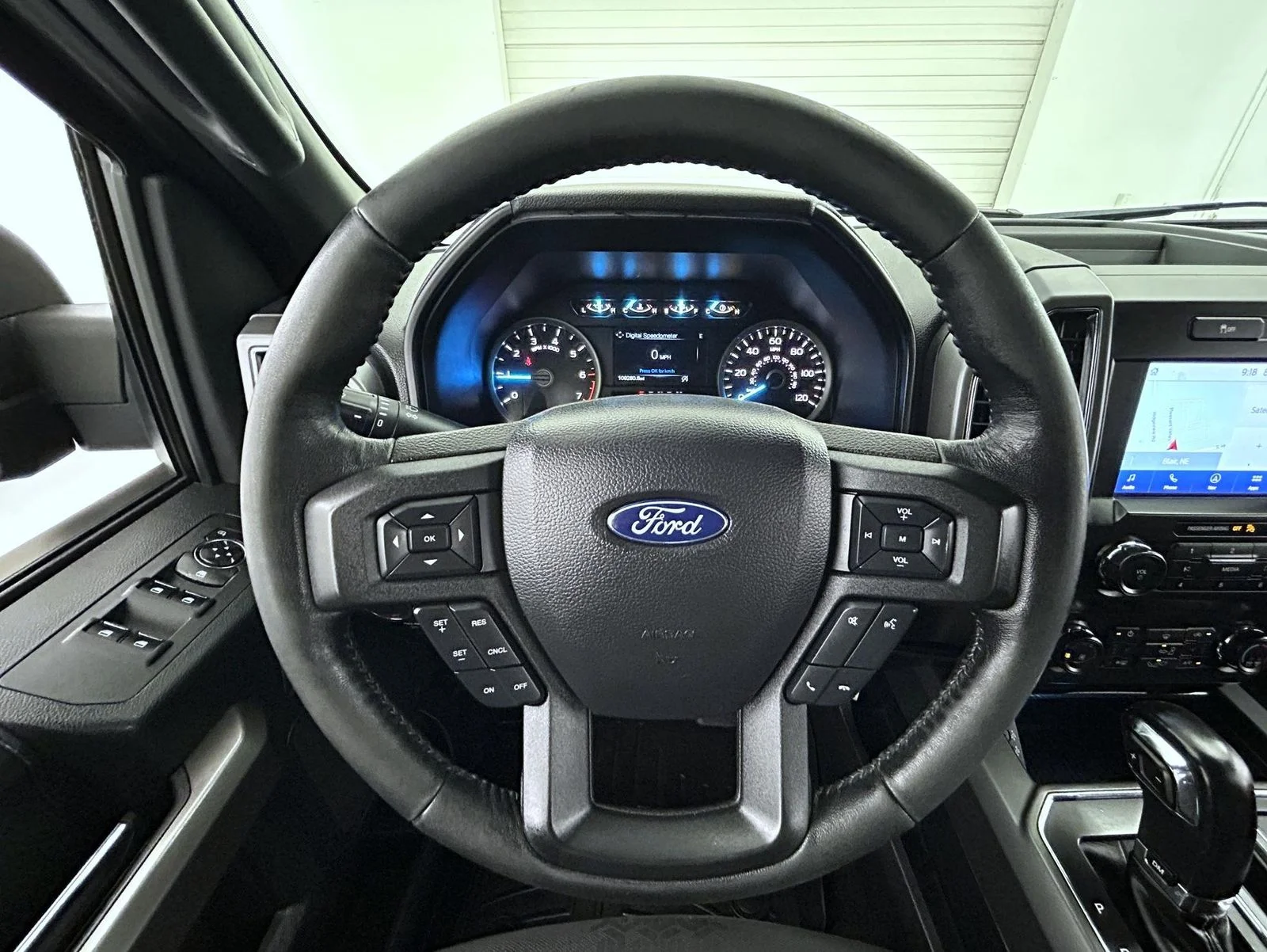 Used 2020 Black Ford XLT image 11