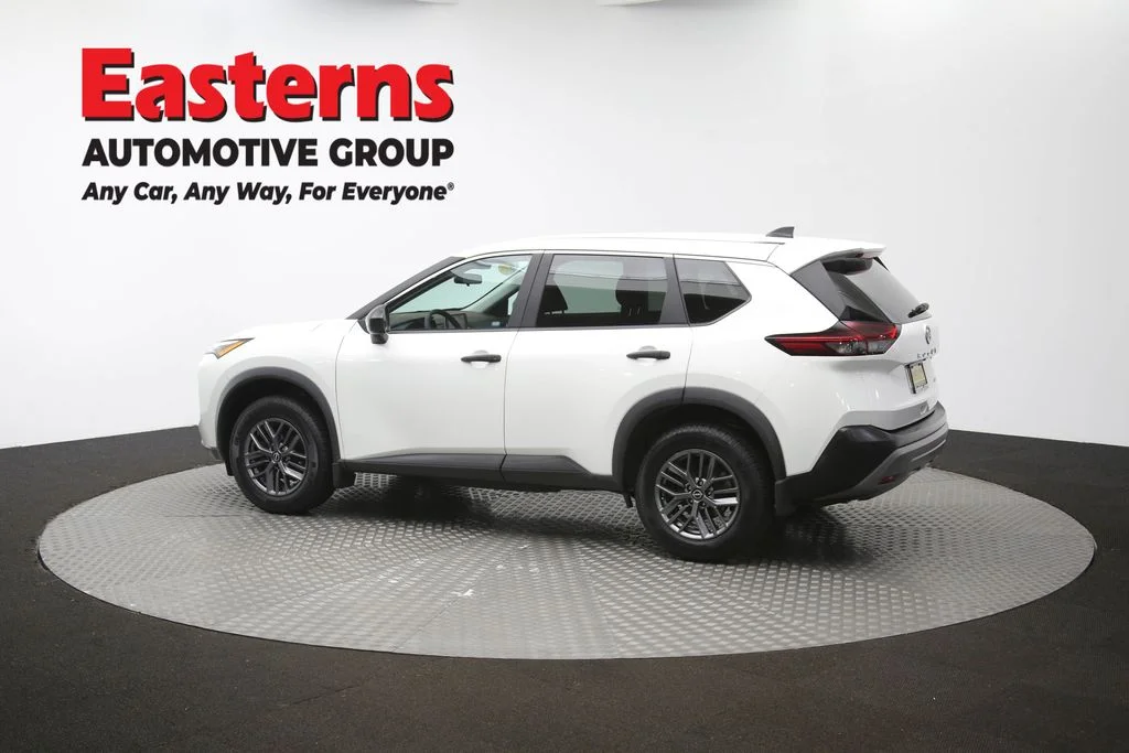 Used 2023 White Nissan S image 57