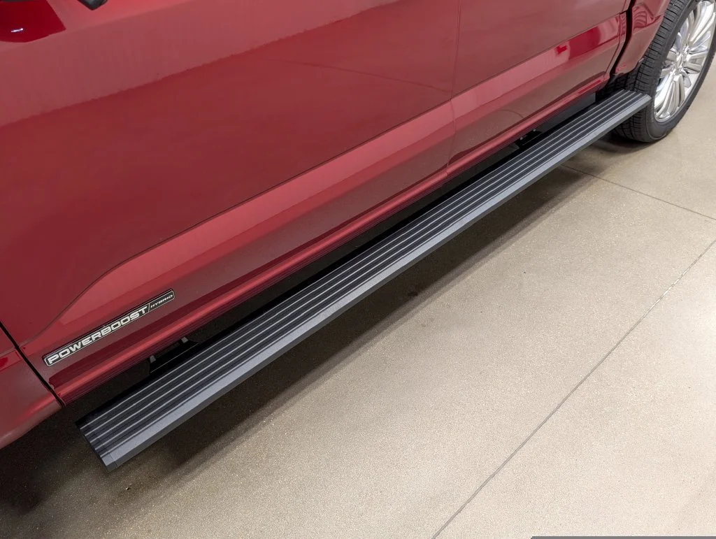 New 2026 Ruby Red Metallic Tinted Clearcoat Ford Platinum® image 25