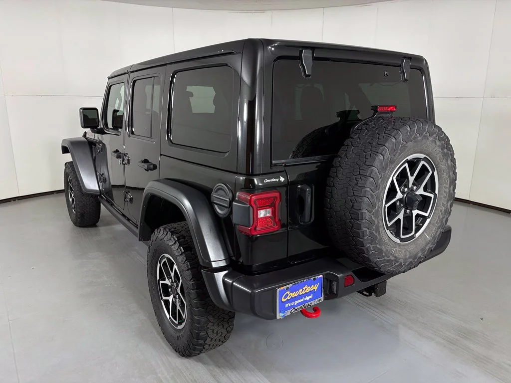 Used 2025 Black Jeep Rubicon image 6