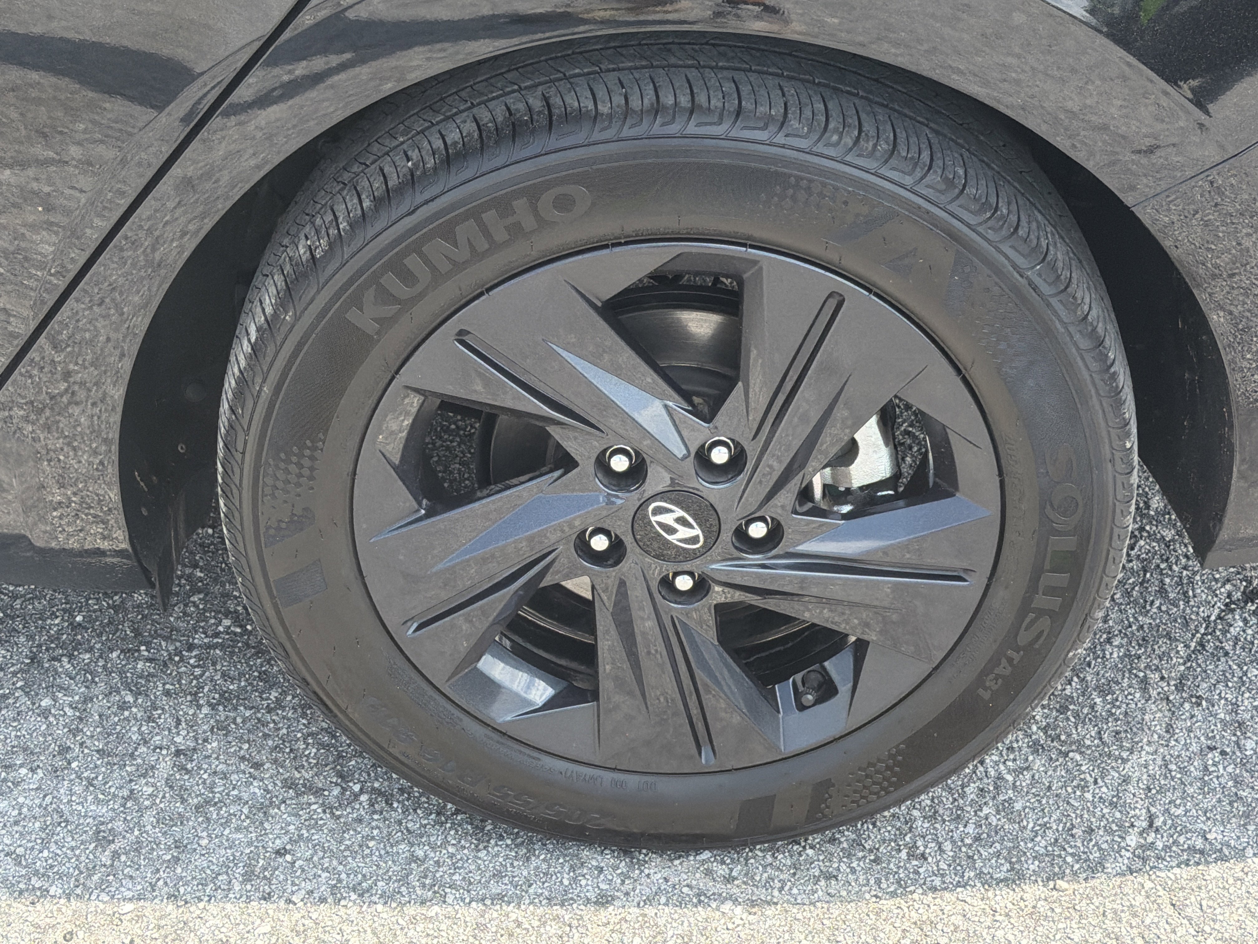Used 2022 Phantom Black Hyundai SEL image 20