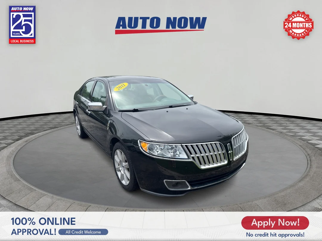 Used 2011 Black Lincoln base image 6