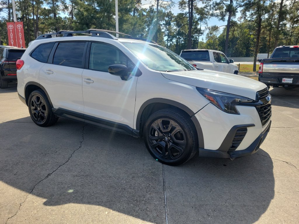 Used 2024 White Subaru Onyx Edition image 9