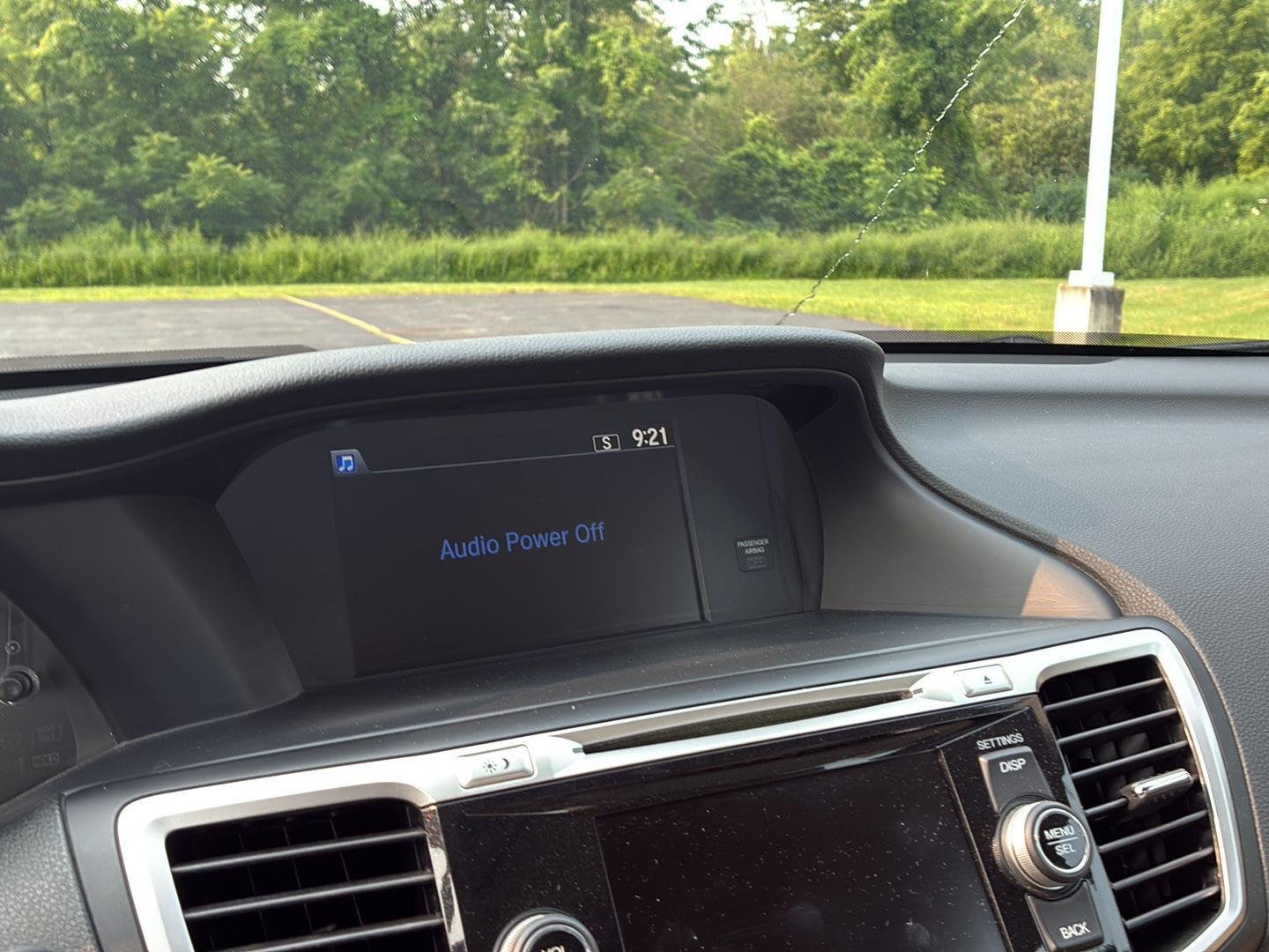 Used 2015  Honda EX-L image 3