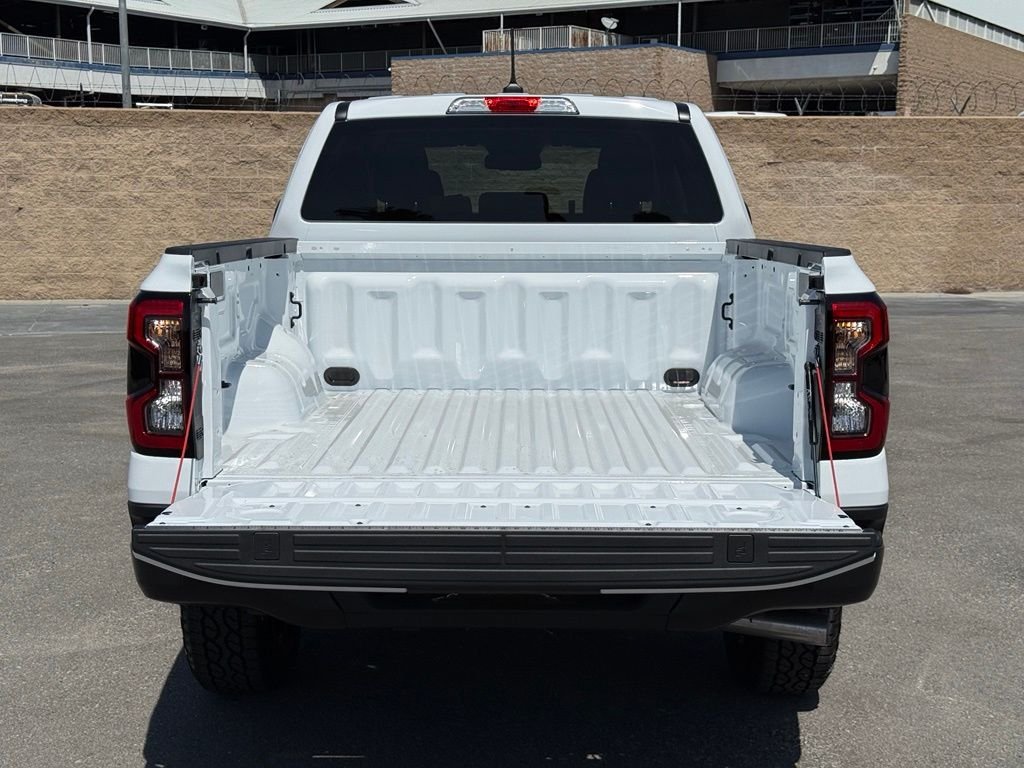 New 2026 Oxford White Ford XLT image 12