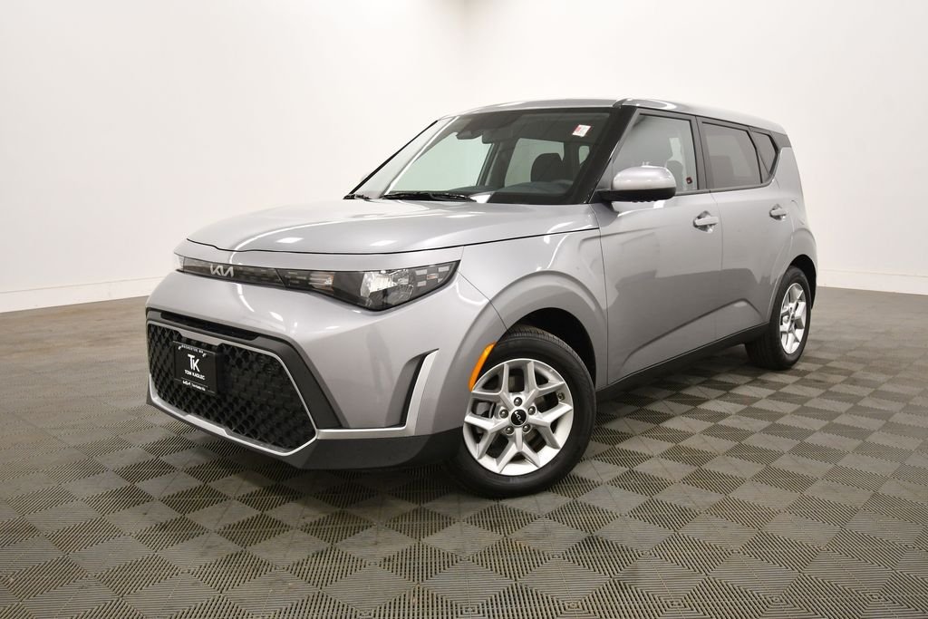 Certified 2025 Kia Soul LX with VIN KNDJ23AUXS7956730 for sale in Rochester, Minnesota