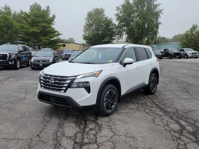 2026 Nissan Rogue SV - Photo 10