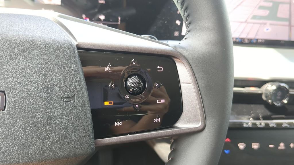 New 2026 Everest White Pearl TriCoat Nissan Platinum image 21