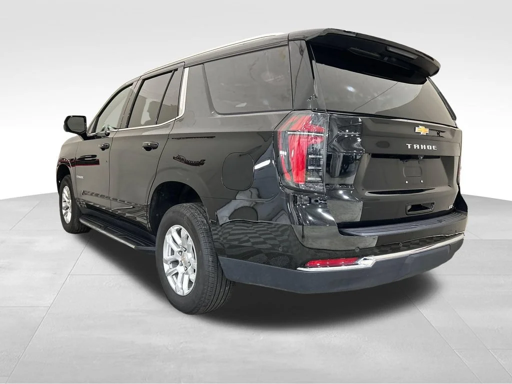 Used 2025 Black Chevrolet LT image 3