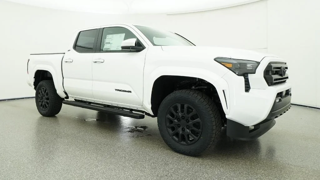 New 2026 Ice Cap Toyota SR5 image 8
