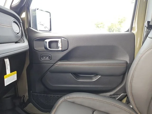 2025 Jeep Wrangler 4-Door Rubicon 392 Final Edition - Photo 47