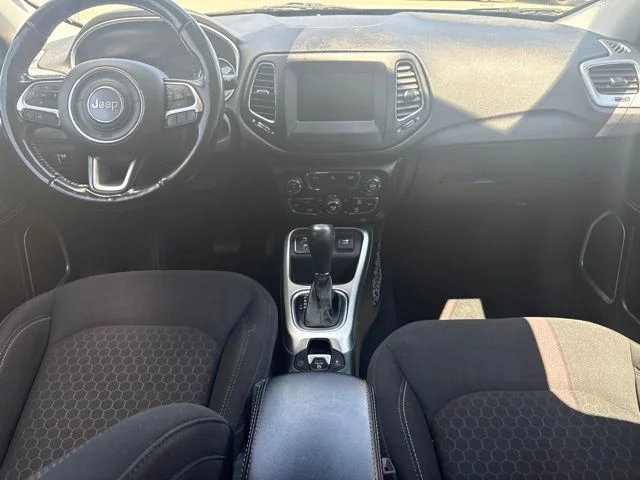Used 2021 Silver Jeep Sport image 18