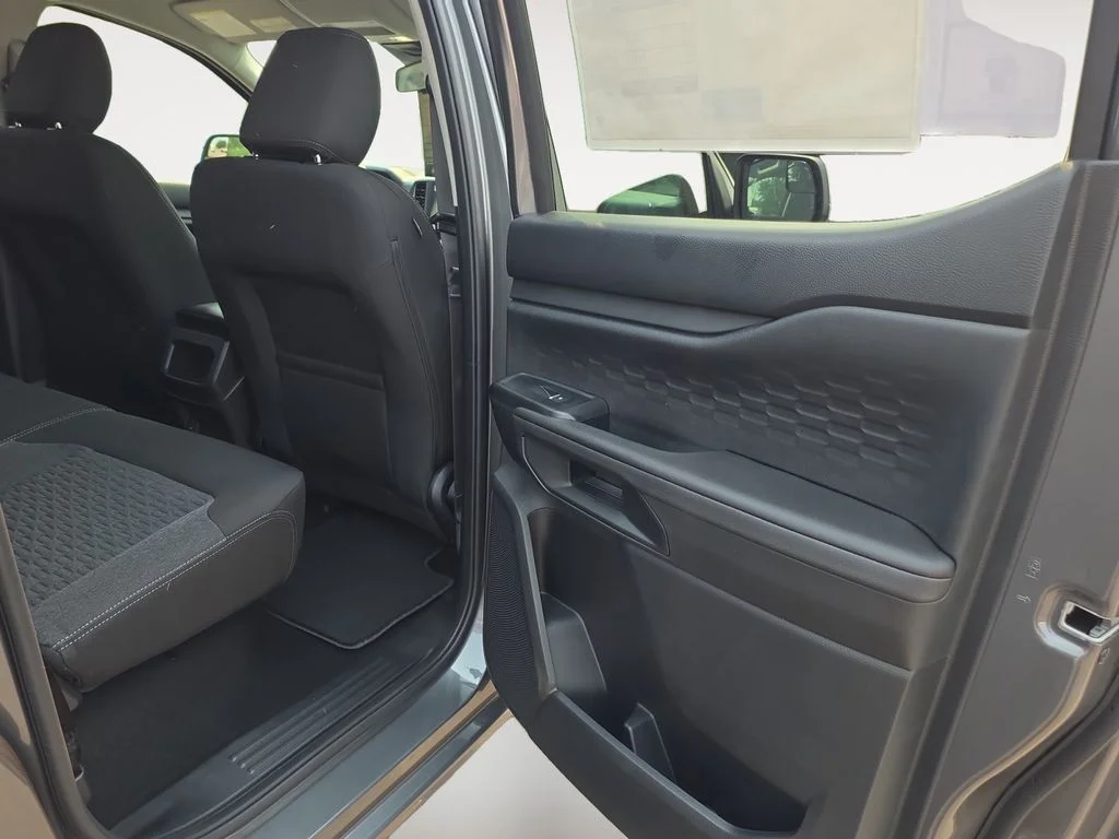 New 2026 CARBONIZED GRAY METALLIC Ford XL image 13