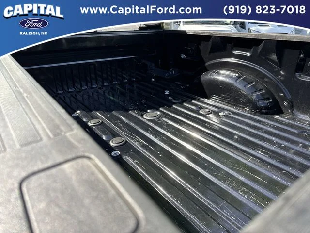 Used 2020 Black Ford Lariat image 17