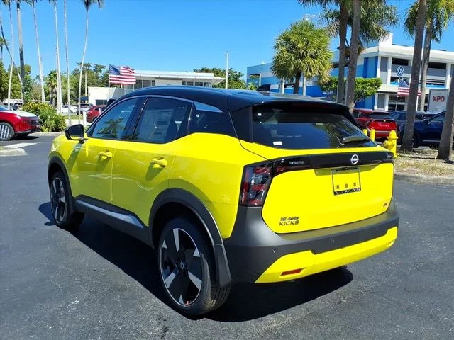 New 2026 Yuzu Yellow Metallic / Super Black Two-tone Nissan SR image 4