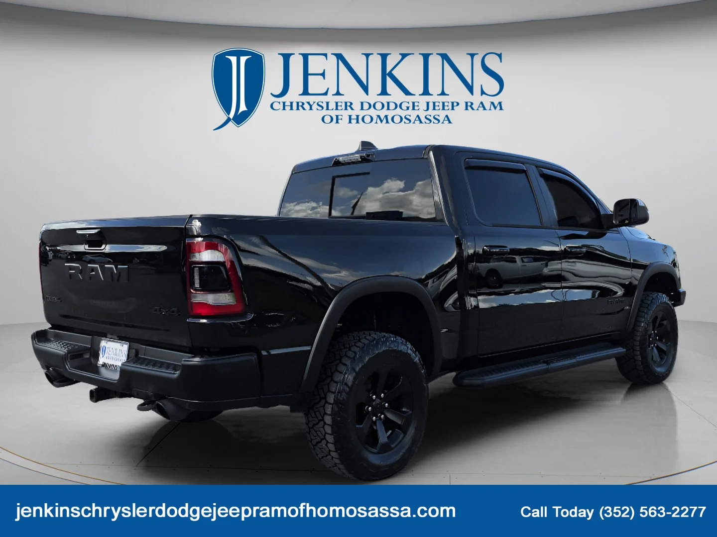 Used 2021 Diamond Black Crystal Pearlcoat Ram Rebel image 5