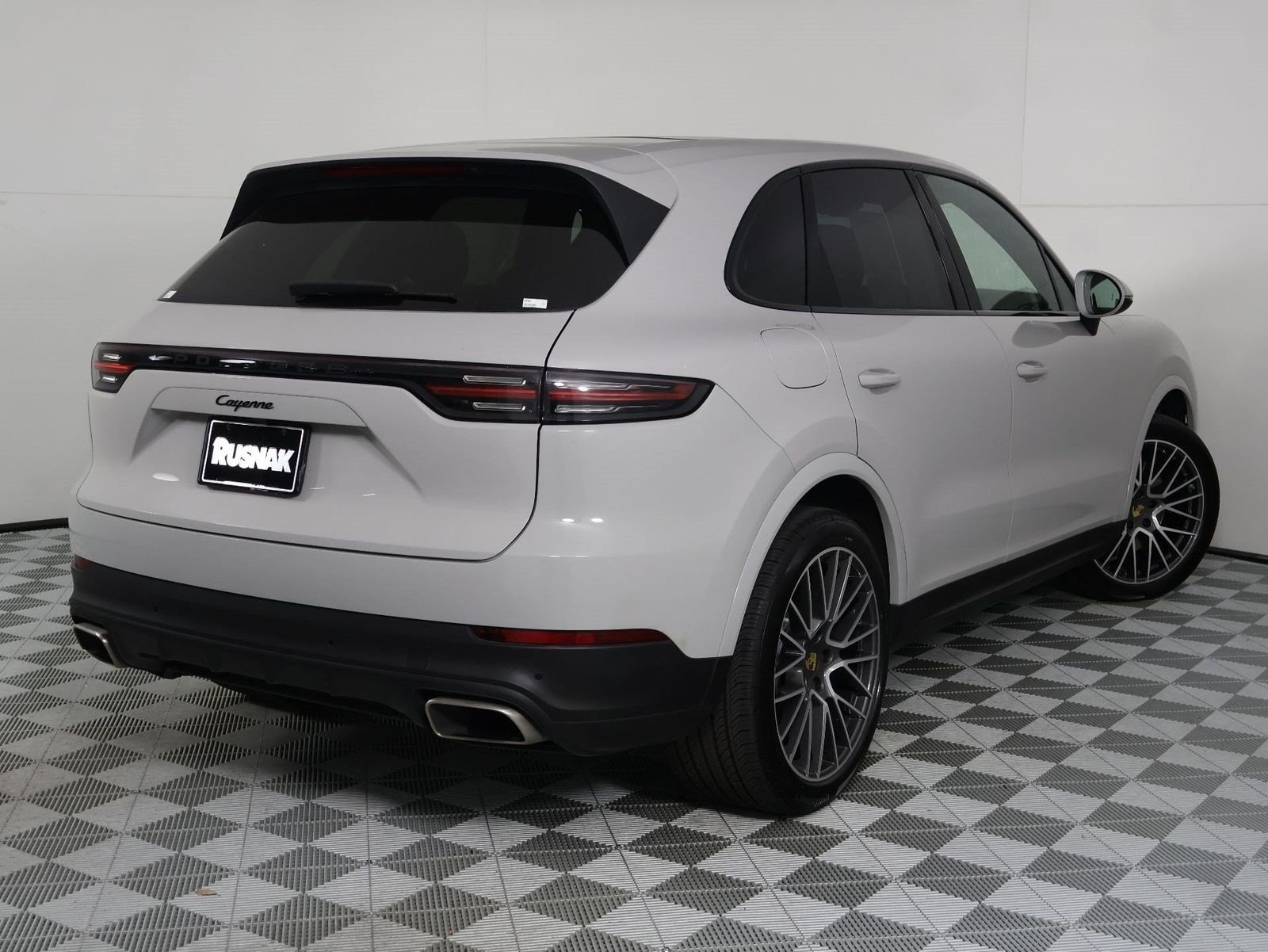 Certified Used 2023 Chalk Porsche  image 7