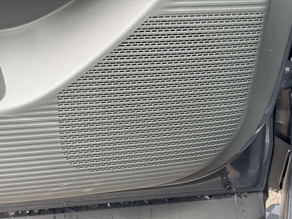 New 2026 Gray Hyundai SE image 12